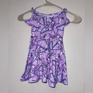 A very nice dress for baby girls